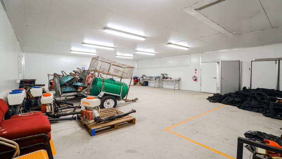 Commercial Property for Sale in Sedgefield Rural Western Cape